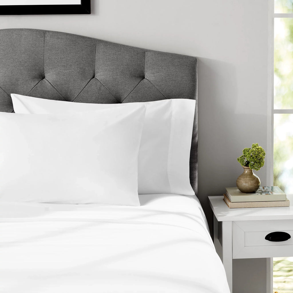 4-Piece 300 Thread Count White Cotton Blend Percale Bed Sheet Set, Queen - Image 3